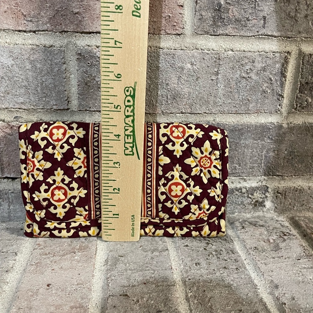 🤎Stylish Vera Bradley Multicolor Clutch - Picture 4 of 5